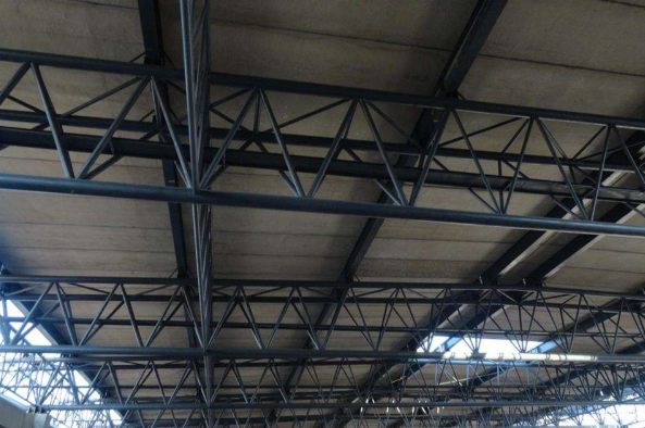 松滋如何区分管廊钢结构与桁架结构的管道支架